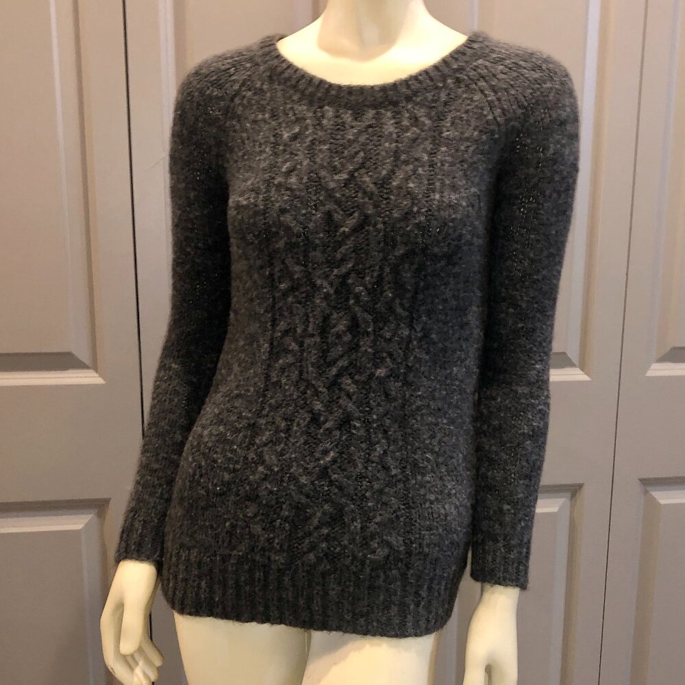 American Eagle Knit Pullover Sweater Long